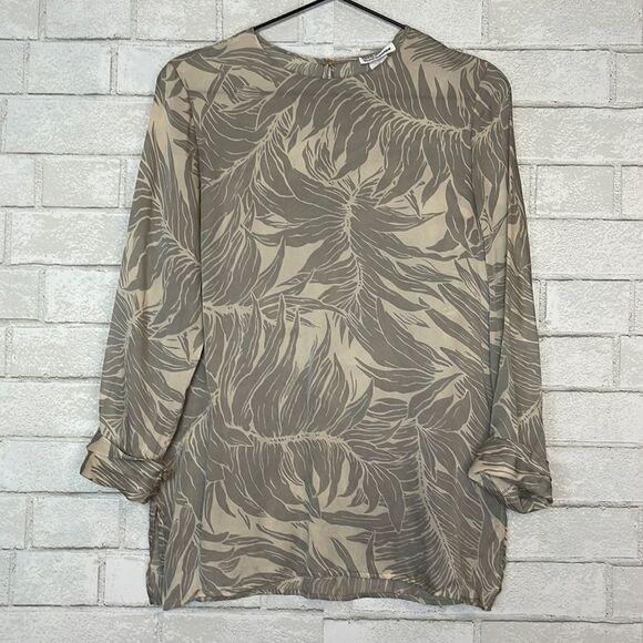 Club Monaco Silk 3/4 Sleeve Palm Print Blouse XS - Picture 1 of 5